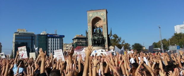 Binlerce kişi 'hayır' dedi