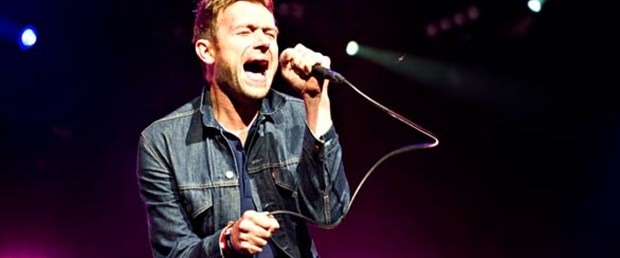 Blur One Love'a geliyor