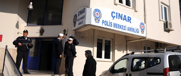 Borç yüzünden üzerine 'bomba' bağladılar
