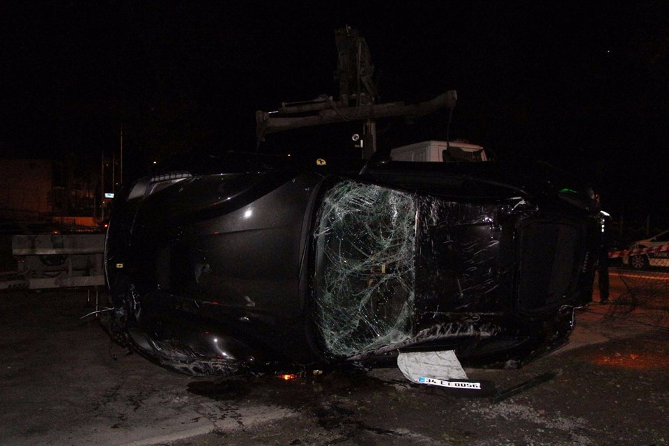 burak yılmaz, selçuk inan, kaza, ferrari, trafik kazası