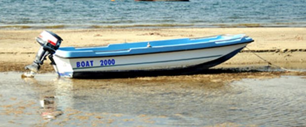 Çanakkale'de deniz suyu çekildi