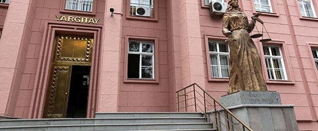 yargıtay danıştay yasa onay230716.jpg