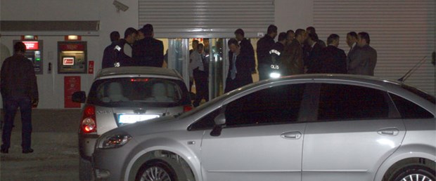 'Canlı bomba' banka soydu
