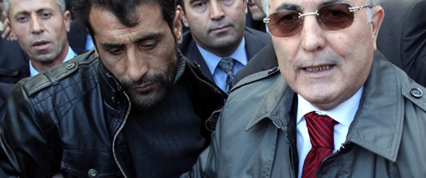 ‘Çatıya çıksak kaç para verirsiniz?’