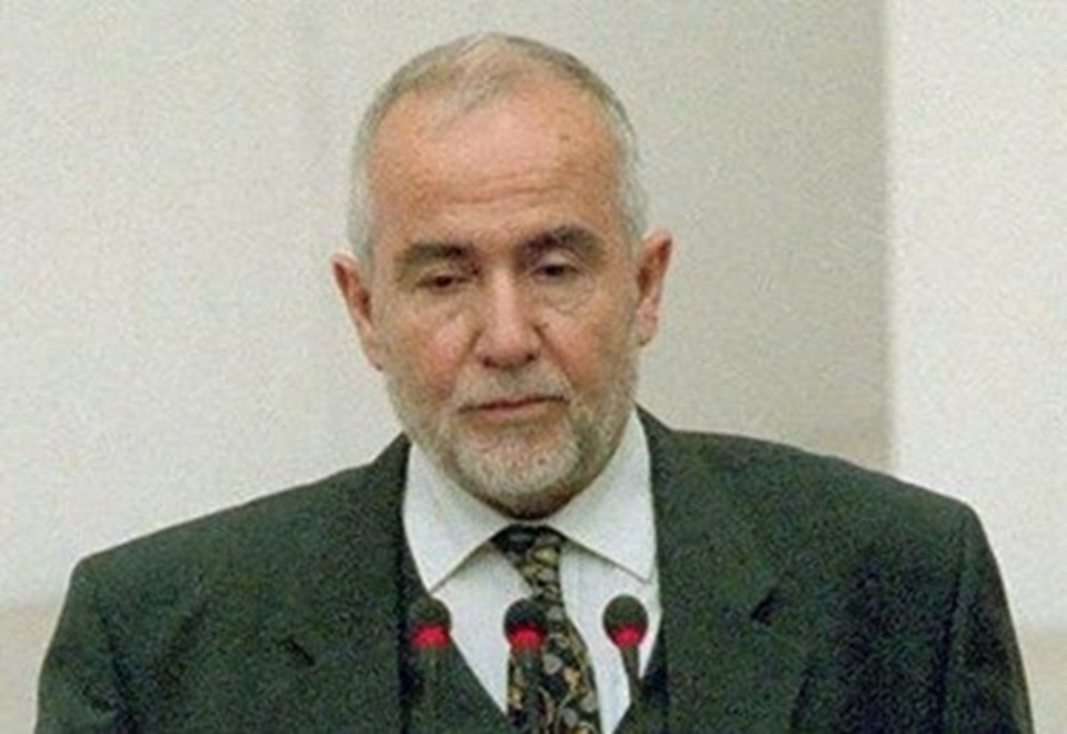 Cevat Ayhan