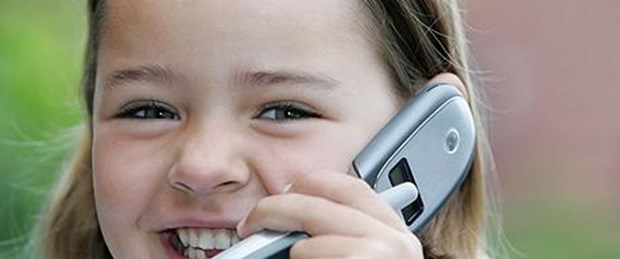 Cep telefonu çocukları etkiliyor
