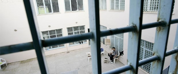 Cezaevlerine 'Anneler Günü' hediyesi