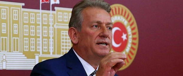 haluk pekşen.jpg