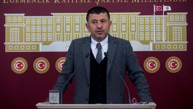 veli ağbaba.jpg