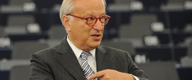 CHP'den Swoboda'ya 'istifa et' çağrısı
