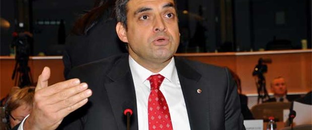 CHP'li vekilden Bağış'a: Yürü ancak gidersin