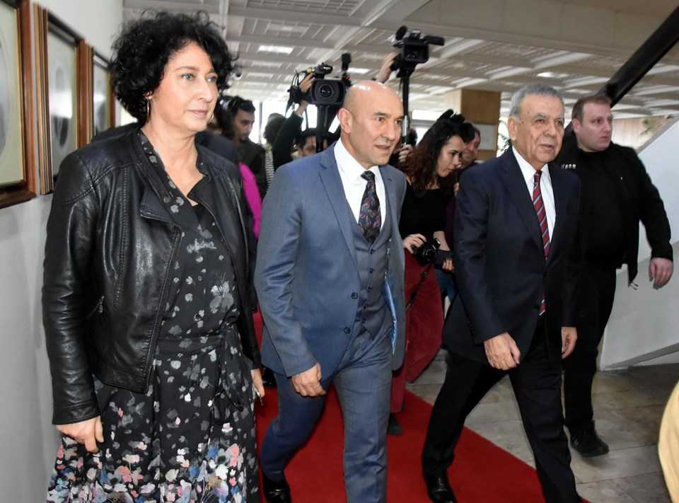 SOYER: NİHAT ZEYBEKCİ'Yİ BUGÜN ARAYACAĞIM