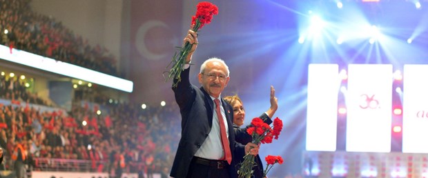 chp-kurultayi-basladi-ak-parti-temsilci-gondermedi-2-_5234_dhaphoto15.jpg