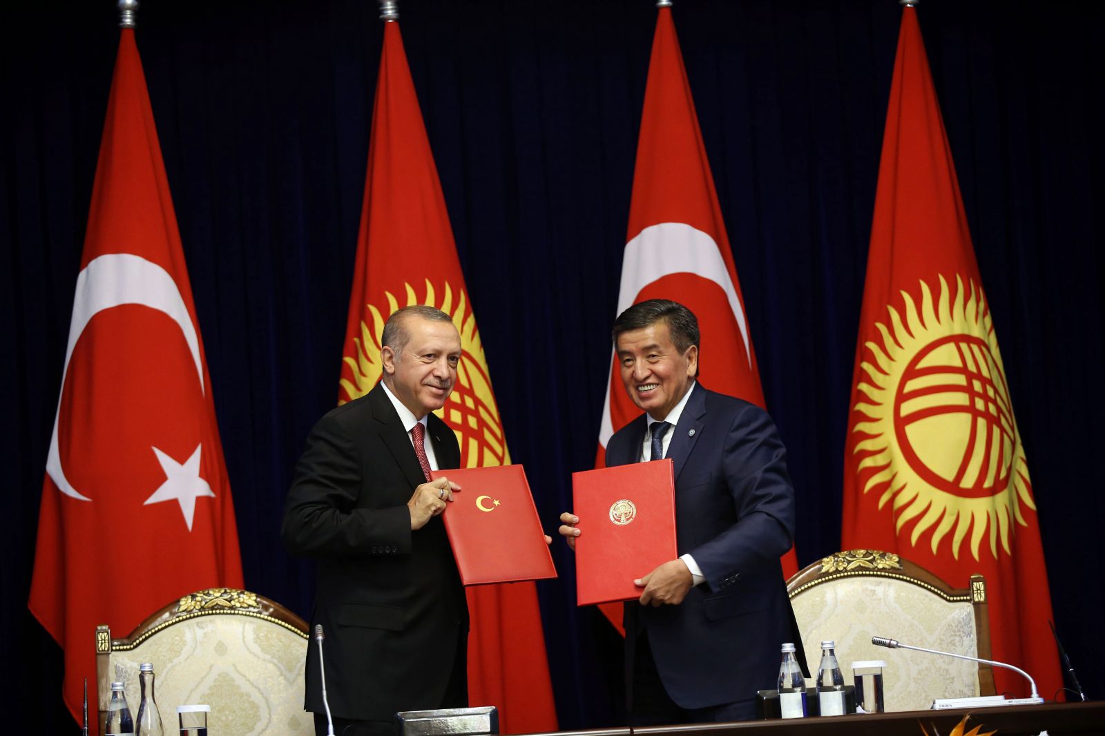 Erdoğan'dan Kırgızistan'da FETÖ mesajı