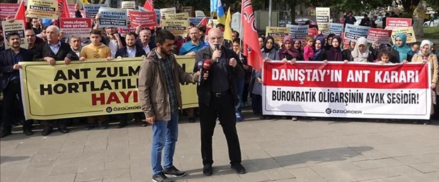 PROTESTO.jpg