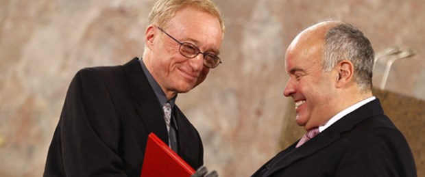 David Grossman Barış Ödülü'nü aldı