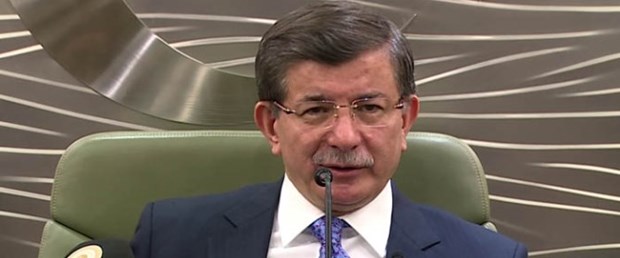 davutoğl-bruksel-uçak.jpg