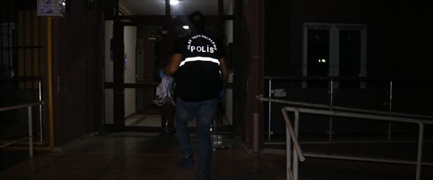 adana polis.jpg