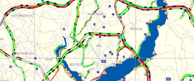 Derbi trafiği felç etti