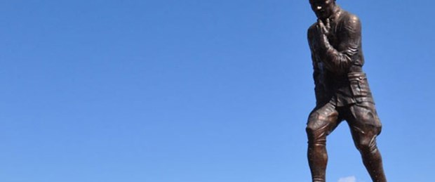 Dev Atatürk heykeli için açılış yarışı