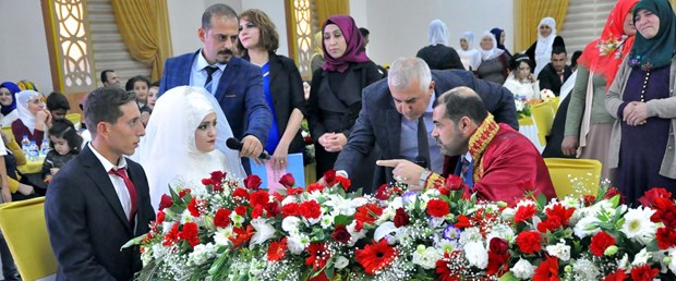 bir-muftu-ilk-kez-resmi-nikah-kiydi.jpg