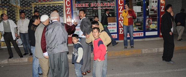 Diyarbakır'da cadde ortasına patlayıcı