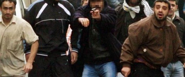 'Dolapdere'de boş kovan gözaltısı