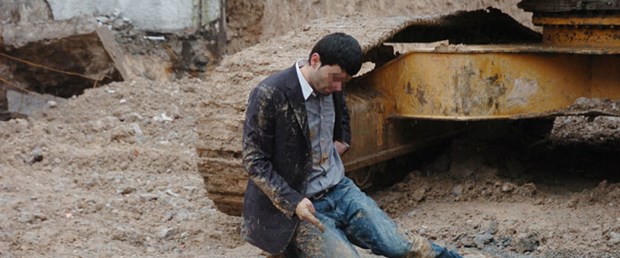Dükkana silahlı saldırı: 1 ölü, 1 yaralı