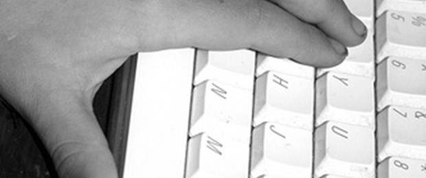 Ebeveynlere 'porno' uyarısı