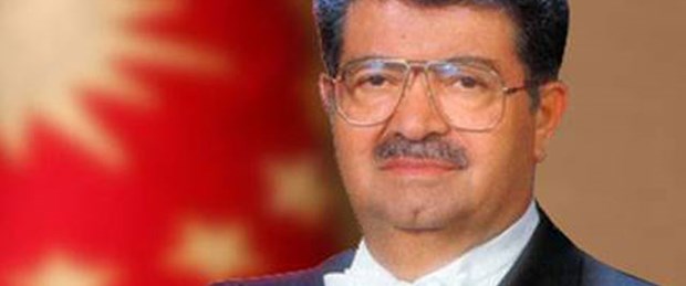 Efe Özal: Babamın mezarını açmayın