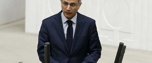Efkan Ala yemin etti
