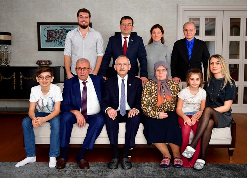 Kılıçdaroğlu İmamoğlu ile aile fotoğrafı çektirdi