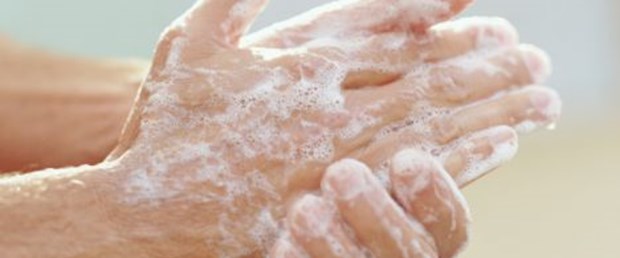 Ellerdeki antibakteriyal takıntı
