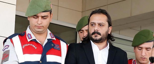 emrah serbes.jpg