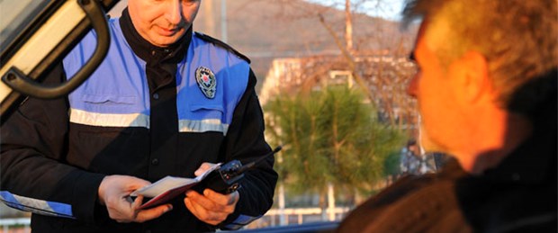 En çok ceza kesen polise ödül