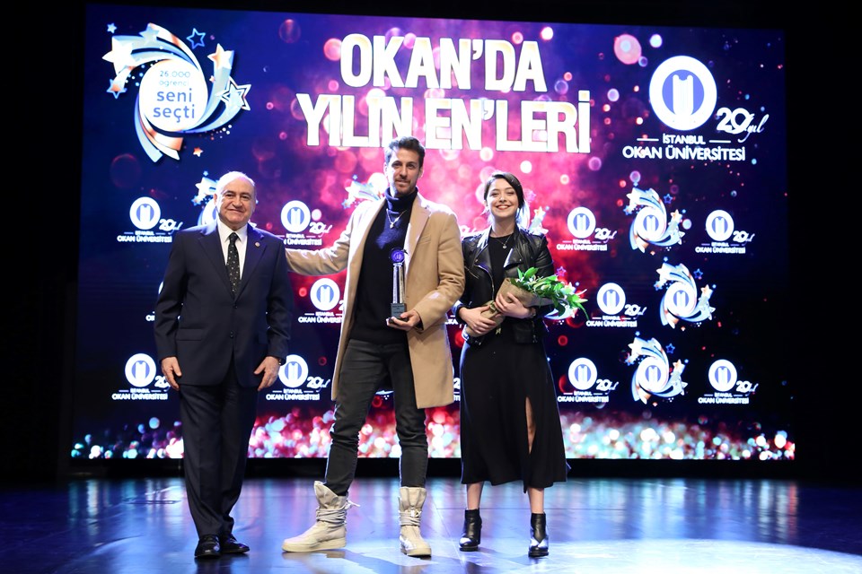 Dizi oyuncuları Birand Tunca ve Sibel Şişman