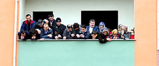 Erdoğan ‘balkon’da konuştu