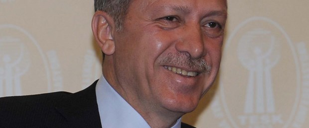 Erdoğan'dan bordo-mavi teselli