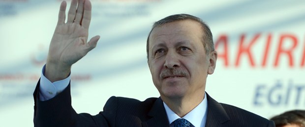 Erdoğan'dan havalimanında toplantı