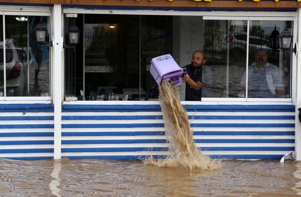 Erzurum'da SaÄanak ve Dolu TaÅkına Yol Açtı ile ilgili görsel sonucu