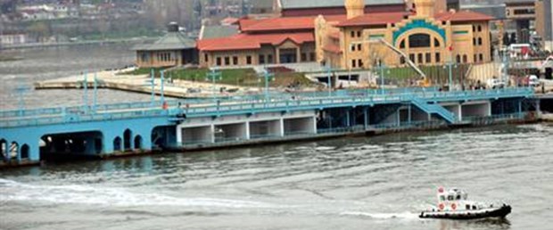 Eski Galata Köprüsü için tarih bugün