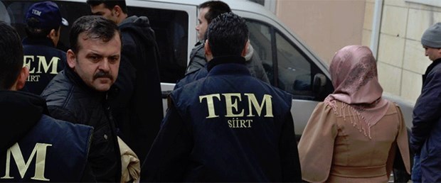 20-02-15-polis