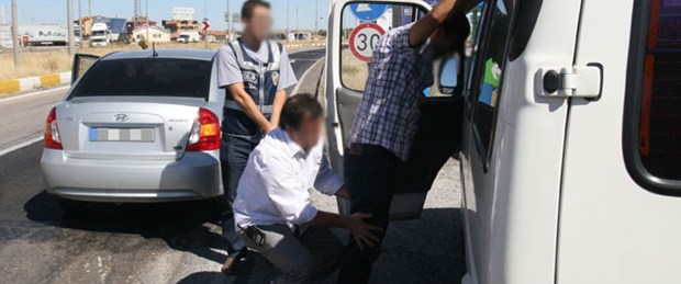 Eski savcı 150 kilo eroinle yakalandı