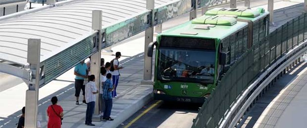 Galata ve Unkapanı köprüleri trafiğe açıldı