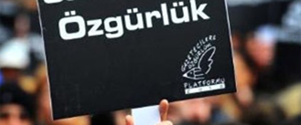 Gazeteciler pazar günü Galatasaray'da
