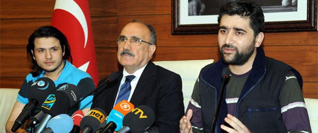 Gazeteciler yurda döndü