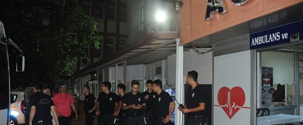gaziantepte-15-yasindaki-cocuk-polis-bicakladi_6316_dhaphoto3.jpg