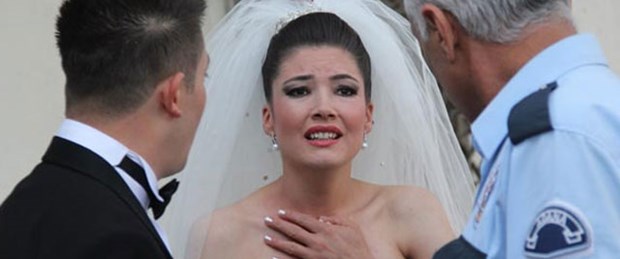Gelinin altınlarını çalan hırsız çok pişman