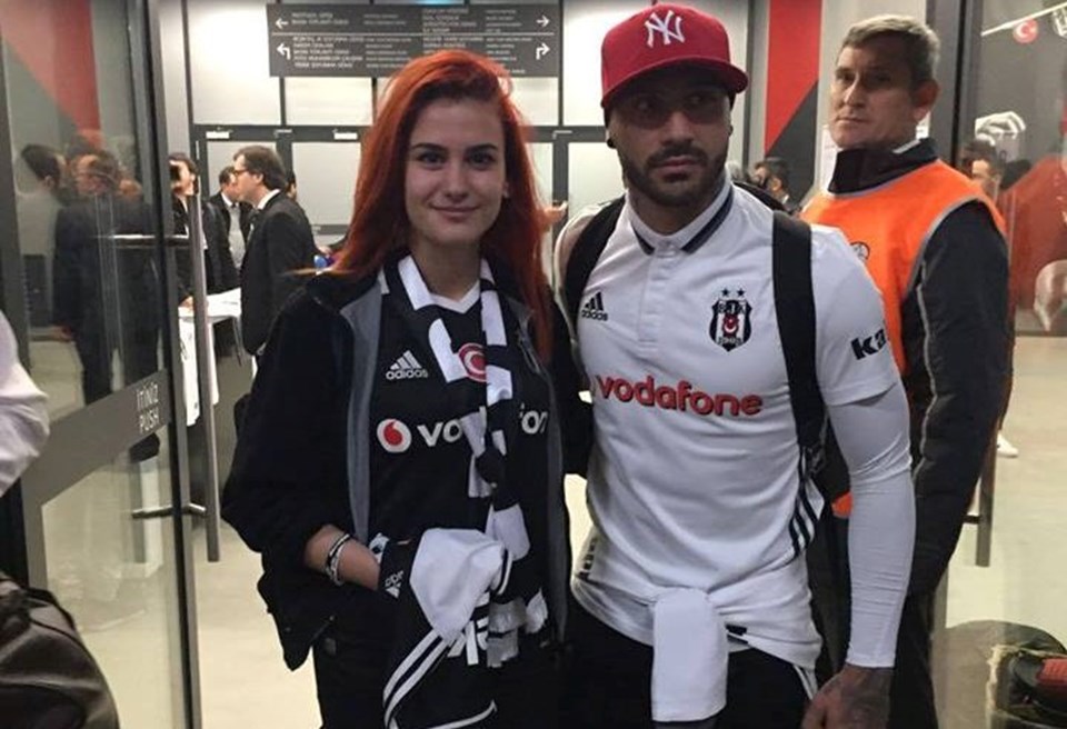 Ecem ve Beşiktaş'ın Portekizli oyuncusu Quaresma