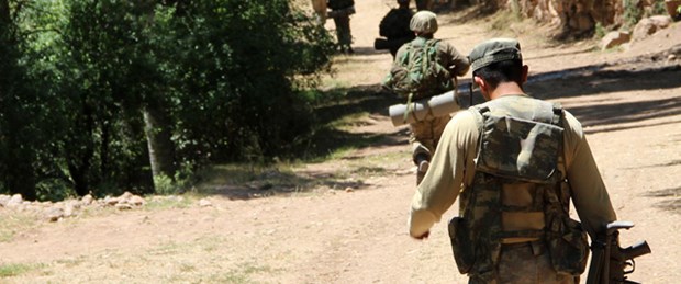 Görevden dönen askerlere saldırı